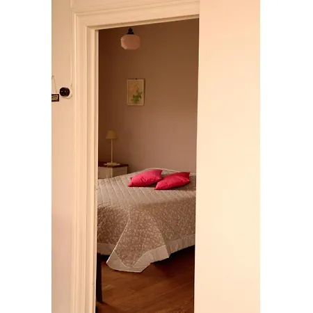 Holiday home Afamily Homedating Backto The Endof The19thcentury, Cleaning Included Les Bulles